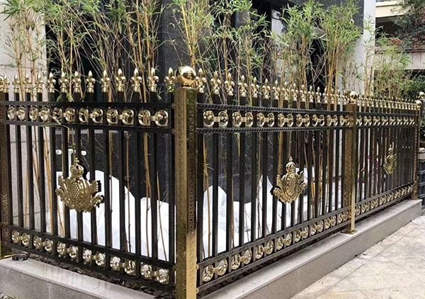 Thi Công Hàng Rào Cửa Cổng Sắt Tại Đà Nẵng